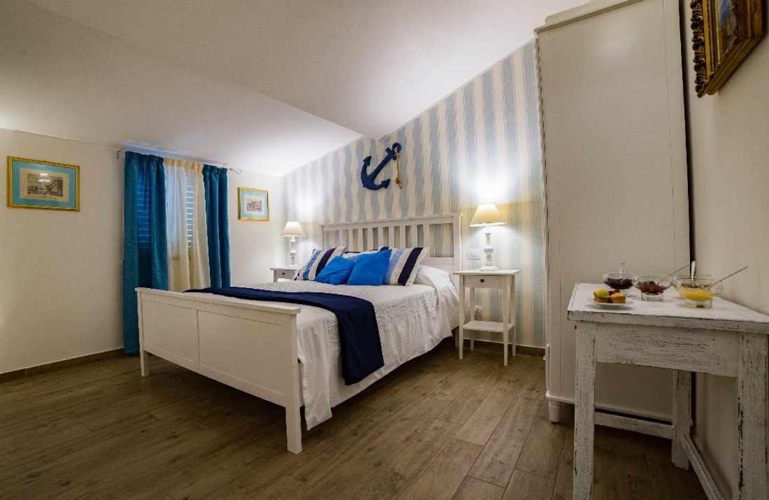 Quattro Torri B&B Santa Teresa Di Riva Exteriér fotografie