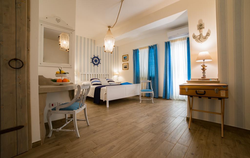 Quattro Torri B&B Santa Teresa Di Riva Exteriér fotografie